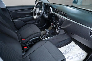 Седан Kia Rio 2021 года, 1459000 рублей, Тюмень