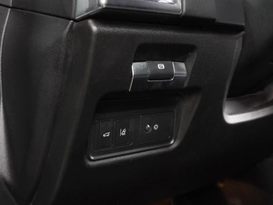 Внедорожник Jaguar E-Pace 2018 года, 2334000 рублей, Воронеж