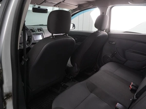 Седан Renault Logan 2015 года, 899000 рублей, Воронеж