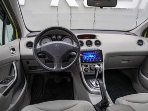 Хетчбэк Peugeot 308 2008 года, 490000 рублей, Краснодар