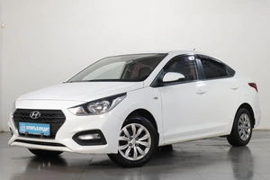 Седан Hyundai Solaris 2017 года, 1179000 рублей, Челябинск