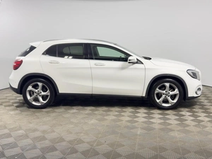 Внедорожник Mercedes-benz GLA-класс 2019 года, 2299900 рублей, Казань