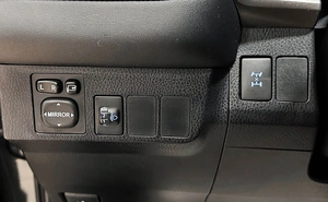 Внедорожник Toyota RAV4 2015 года, 2477000 рублей, Красноярск