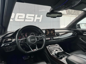 Седан Audi A8 2014 года, 3489000 рублей, Ижевск