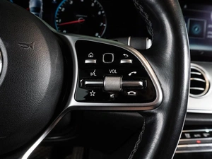 Седан Mercedes-benz E-класс 2018 года, 2799000 рублей, Воронеж
