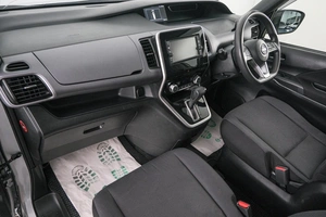 Минивэн Nissan Serena 2016 года, 1629000 рублей, Красноярск