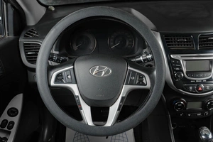 Седан Hyundai Solaris 2013 года, 899000 рублей, Тюмень