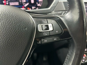 Внедорожник Volkswagen Tiguan 2018 года, 2746667 рублей, Красноярск