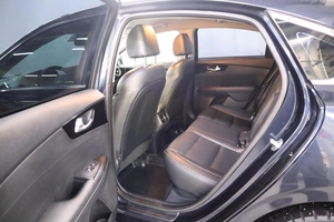 Седан Kia Cerato 2019 года, 1895000 рублей, Брянск