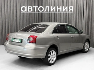 Седан Toyota Avensis 2006 года, 749000 рублей, Красноярск