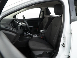 Седан Ford Focus 2014 года, 949046 рублей, Москва