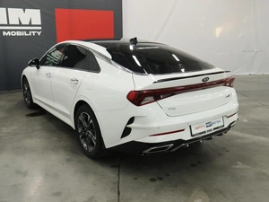 Седан Kia K5 2020 года, 2850000 рублей, Курск