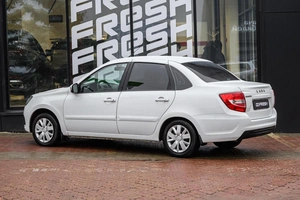 Седан ВАЗ (LADA) Granta 2018 года, 690000 рублей, Ульяновск