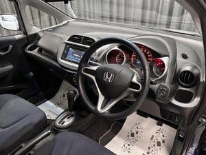 Хетчбэк Honda Fit 2009 года, 615000 рублей, Красноярск