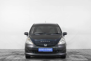 Хетчбэк Honda Fit 2006 года, 549000 рублей, Кемерово