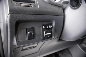 Седан Toyota Corolla 2012 года, 1099000 рублей, Пермь
