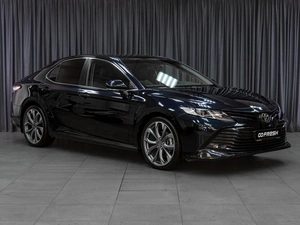 Седан Toyota Camry 2019 года, 3819000 рублей, Тюмень