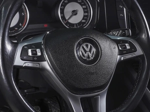 Внедорожник Volkswagen Touareg 2018 года, 4749000 рублей, Ростов-на-Дону