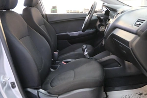 Седан Kia Rio 2017 года, 1039000 рублей, Омск