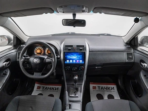 Седан Toyota Corolla 2011 года, 1099000 рублей, Красноярск