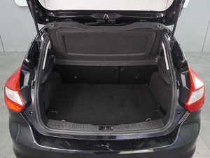 Хетчбэк Ford Focus 2013 года, 933000 рублей, Воронеж