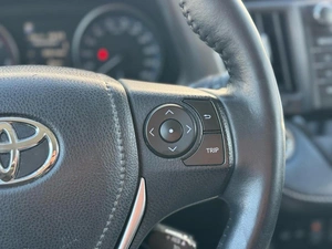 Внедорожник Toyota RAV4 2018 года, 2550000 рублей, Ижевск