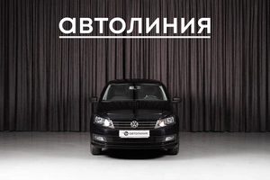 Седан Volkswagen Polo 2015 года, 899000 рублей, Красноярск