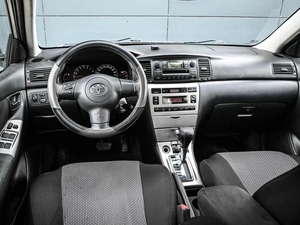 Седан Toyota Corolla 2005 года, 574000 рублей, Кирилловка