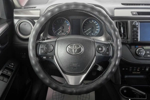 Внедорожник Toyota RAV4 2016 года, 1999000 рублей, Кемерово