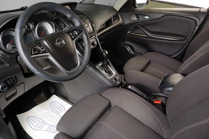 Минивэн Opel Zafira 2013 года, 1059000 рублей, Тюмень