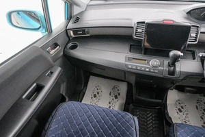 Минивэн Honda Freed 2011 года, 1009000 рублей, Красноярск