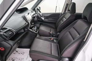 Минивэн Nissan Serena 2018 года, 1849000 рублей, Красноярск