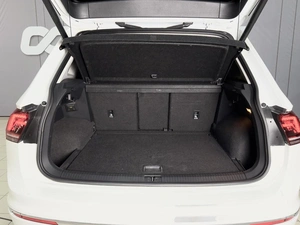 Внедорожник Volkswagen Tiguan 2018 года, 2990000 рублей, Нижневартовск