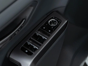 Внедорожник Toyota RAV4 2025 года, 4949050 рублей, Москва