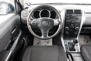 Внедорожник Suzuki Grand Vitara 2010 года, 1129000 рублей, Красноярск