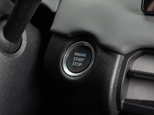 Внедорожник Toyota RAV4 2025 года, 4699000 рублей, Тюмень