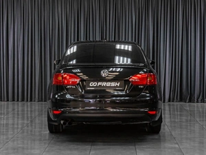 Седан Volkswagen Jetta 2013 года, 1259000 рублей, Тюмень