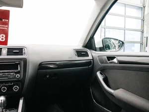 Седан Volkswagen Jetta 2012 года, 1089000 рублей, Красноярск