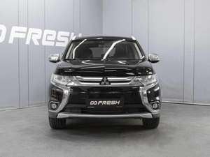 Внедорожник Mitsubishi Outlander 2015 года, 1850000 рублей, Омск
