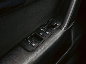 Седан Volkswagen Passat 2011 года, 1020000 рублей, Краснодар