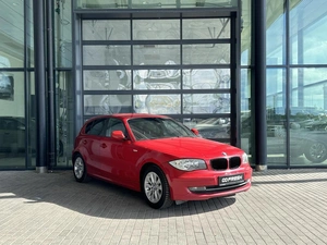 Хетчбэк BMW 1 серия 2010 года, 650000 рублей, Уфа