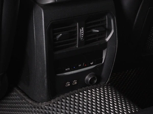 Седан BMW 3 серия 2019 года, 3498000 рублей, Минеральные Воды