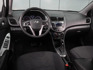 Седан Hyundai Solaris 2015 года, 1050000 рублей, Воронеж