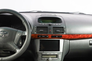 Седан Toyota Avensis 2004 года, 699000 рублей, Новосибирск