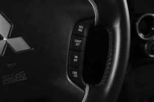 Внедорожник Mitsubishi Pajero 2013 года, 2060000 рублей, Омск