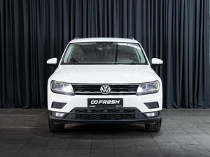 Внедорожник Volkswagen Tiguan 2018 года, 2490000 рублей, Волгоград