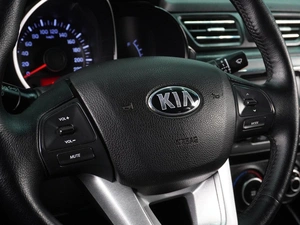 Седан Kia Rio 2014 года, 799000 рублей, Воронеж