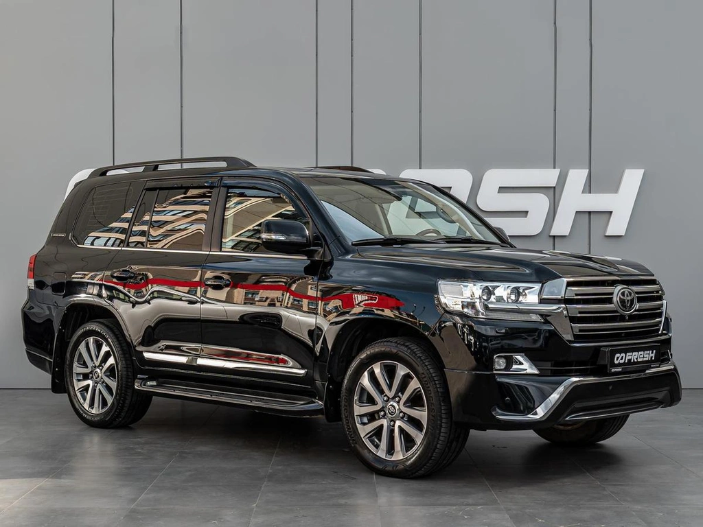 Внедорожник Toyota Land Cruiser 2016 года, 6350000 рублей, Краснодар