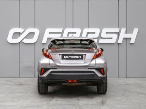 Внедорожник Toyota C-HR 2018 года, 1998000 рублей, Краснодар