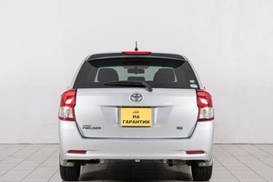 Универсал Toyota Corolla Fielder 2012 года, 999000 рублей, Красноярск